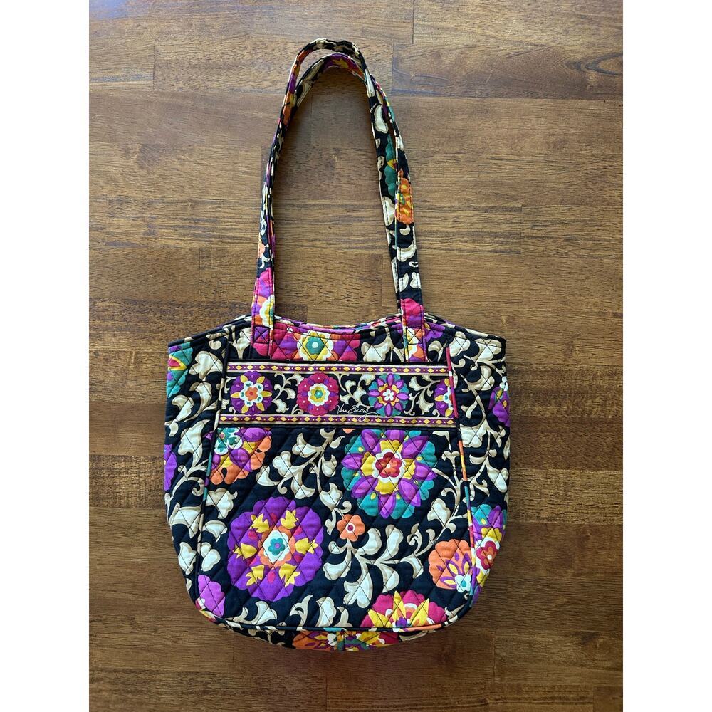 Vera Bradley Small Floral Tote – Classic Chic Everyday Bag”​